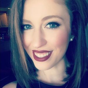 Meet your Posher, Marlye